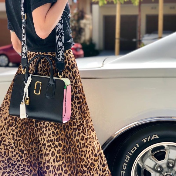 Marc Jacobs Purse - Picture 2 of 2